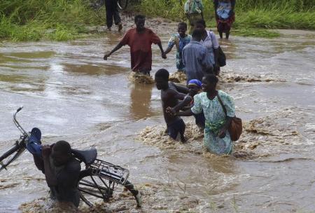 فيضانات مالاوي تثير مخاوف من تفشي الكوليرا