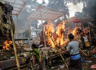 أنصار حماية البيئة يطالبون بالحد من انبعاثات الزئبق