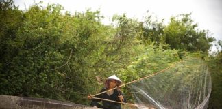 البحيرات والأنهار وسيلة لسبل معيشة الملايين