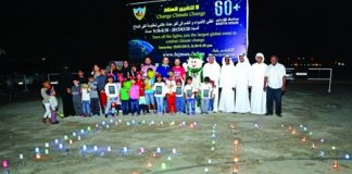 بلدية الفجيرة توزع مصابيح موفرة للطاقة