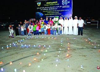 بلدية الفجيرة توزع مصابيح موفرة للطاقة