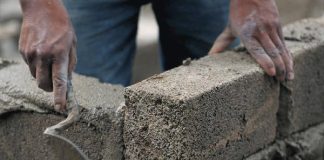 بلدية دبي تنفذ مباني أسمنتية صديقة للبيئة