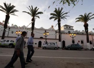 مدينة جزائرية تعيش يوماً بلا سيارات