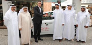 بلدية دبي تحصل على سيارات صديقة للبيئة
