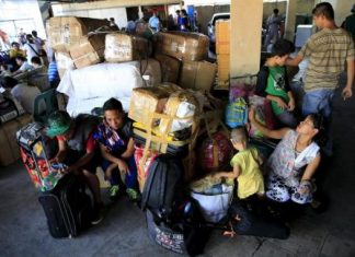 اعصار يضرب شمال شرق الفلبين وتحذيرات من انهيارات أرضية