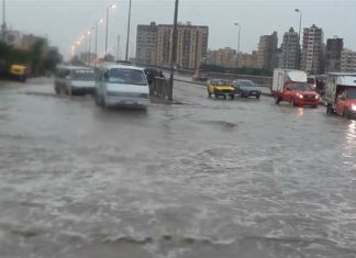 مقتل 12 في موجة طقس سيء تضرب شمال مصر