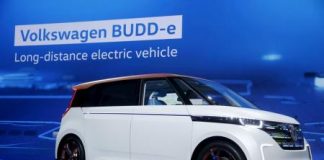 ألمانيا ترصد ملياري يورو لتشجيع السيارات الكهربائية