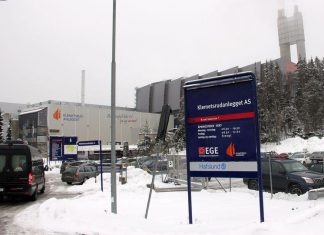 محرقة نفايات تنتزع ثاني أكسيد الكربون من أدخنة القمامة