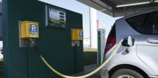 ألمانيا تشجع الطلب على السيارات الكهربائية بإعفاء ضريبي