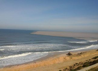 مسؤول فلسطيني: 90% من شواطئ محافظة غزة ملوثة