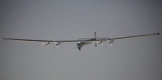 الطائرة الشمسية “سولار إمبالس” تصل القاهرة محطتها قبل الأخيرة