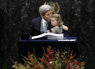 الاتحاد الأوروبي يأسف لانسحاب أمريكا من اتفاقية المناخ