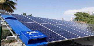 إدارة الصيانة العامة ببلدية دبي تبدأ بتنظيف الخلايا الشمسية أوتوماتيكيا