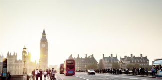 الحكومة البريطانية تدشن خطة للحد من تلوث الهواء