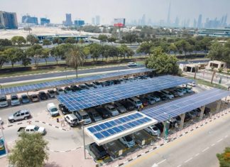تشغيل مشروع «الطاقة الشمسية» في مواقف وزارة البيئة و«كهرباء دبي»