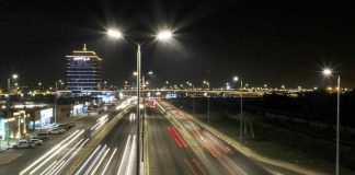 75 ألف مصباح موفّرة للطاقة تزيّن ميادين الأحساء في السعودية