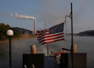 زيادة الانبعاثات الكربونية بأمريكا في 2018 بسبب نمو الصناعة والطلب على الوقود