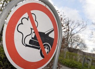 الدنمارك تدعو إلى حظر بيع سيارات الديزل و البنزين في الاتحاد الأوروبي بحلول 2040 حظر بيع السيارات التي تعمل بالديزل أو البنزين