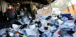 التلوث بالبلاستيك.. أرقام صادمة تنذر بكوارث بيئية التلوث البلاستيكي