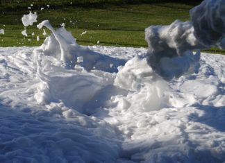 رغوة يابانية صديقة للبيئة وفعالة لإخماد الحرائق بكميات أقل من المياه