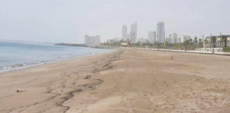 تلوث نفطي يطال شواطئ الفجيرة وكلباء