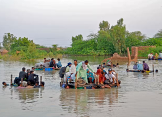 الفيضانات المفاجئة أسبابها وعوامل حدوثها فيضانات باكستان