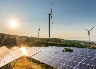 التكنولوجيا تدفع نحو المزيد من الاستثمارات العالمية في الطاقة المتجددة الطاقة المتجددة