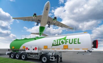 ما هو وقود الطائرات المستدام، ولماذا لا نستخدمه بالفعل؟