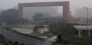 الهند تحد من تنقل المركبات والسكان في العاصمة للحد من التلوث